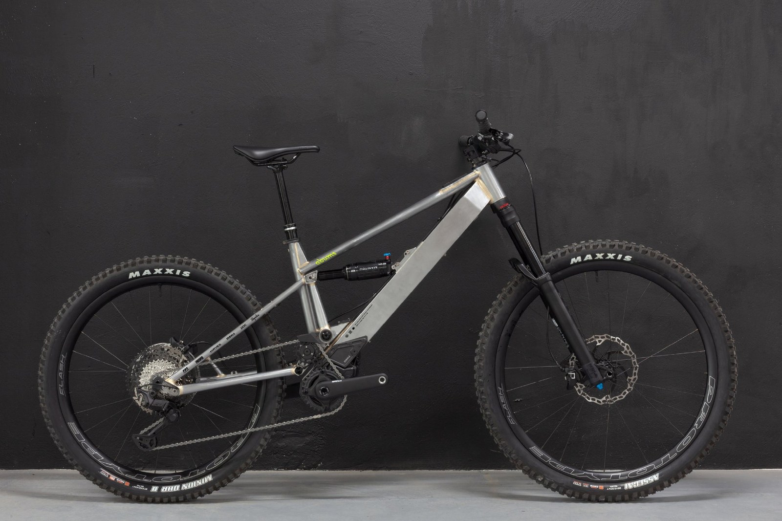 Abums Model One